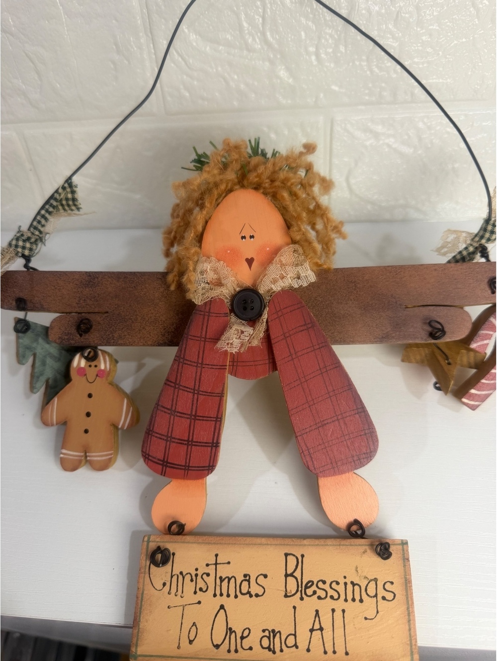 Vintage primitive folk art Christmas angel plaque